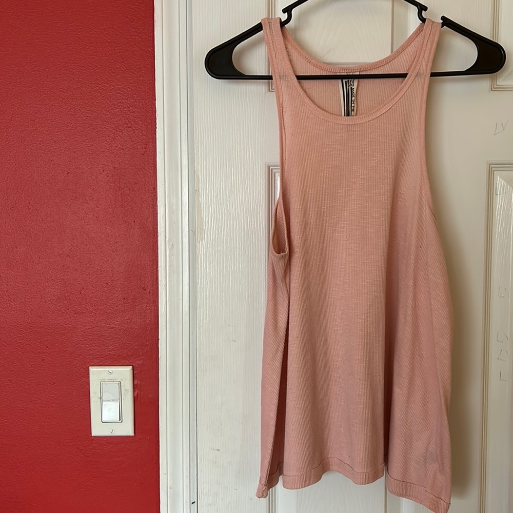 We the free by free people pink tank size large